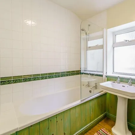 4 Bed In Hawkshead Oc-llh42 Vakantiehuis Near Sawrey