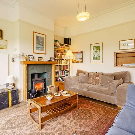 別荘 4 Bed In Near And Far Sawrey Llh42 ニア・ソーリー