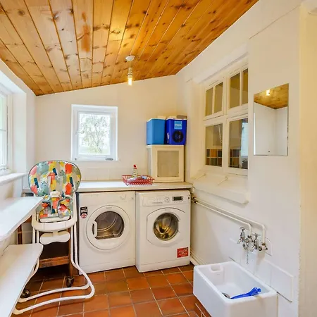 Semesterbostad 4 Bed In Near And Far Sawrey Llh42 *