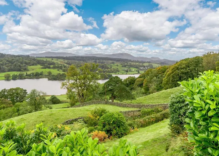 4 Bed In Hawkshead Oc-llh42 بيت للعطل *